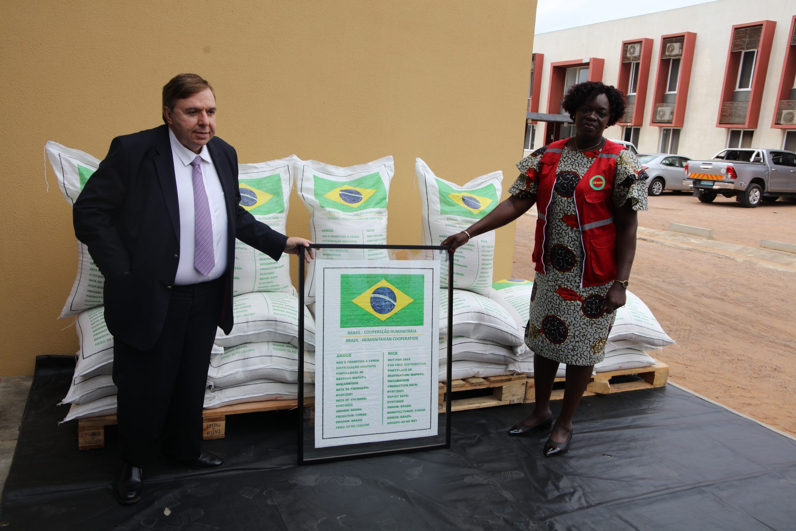 Governo do Brasil Doa 4000 toneladas de Arroz
